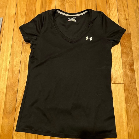 Under Armour T Shirt - Picture 1 of 1